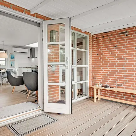 Dom wakacyjny Agni - 800m From The Sea By Interhome *