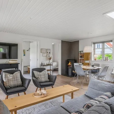 Agni - 800m From The Sea By Interhome Сasa de vacaciones *