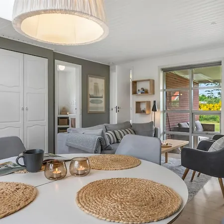 Сasa de vacaciones Agni - 800m From The Sea By Interhome